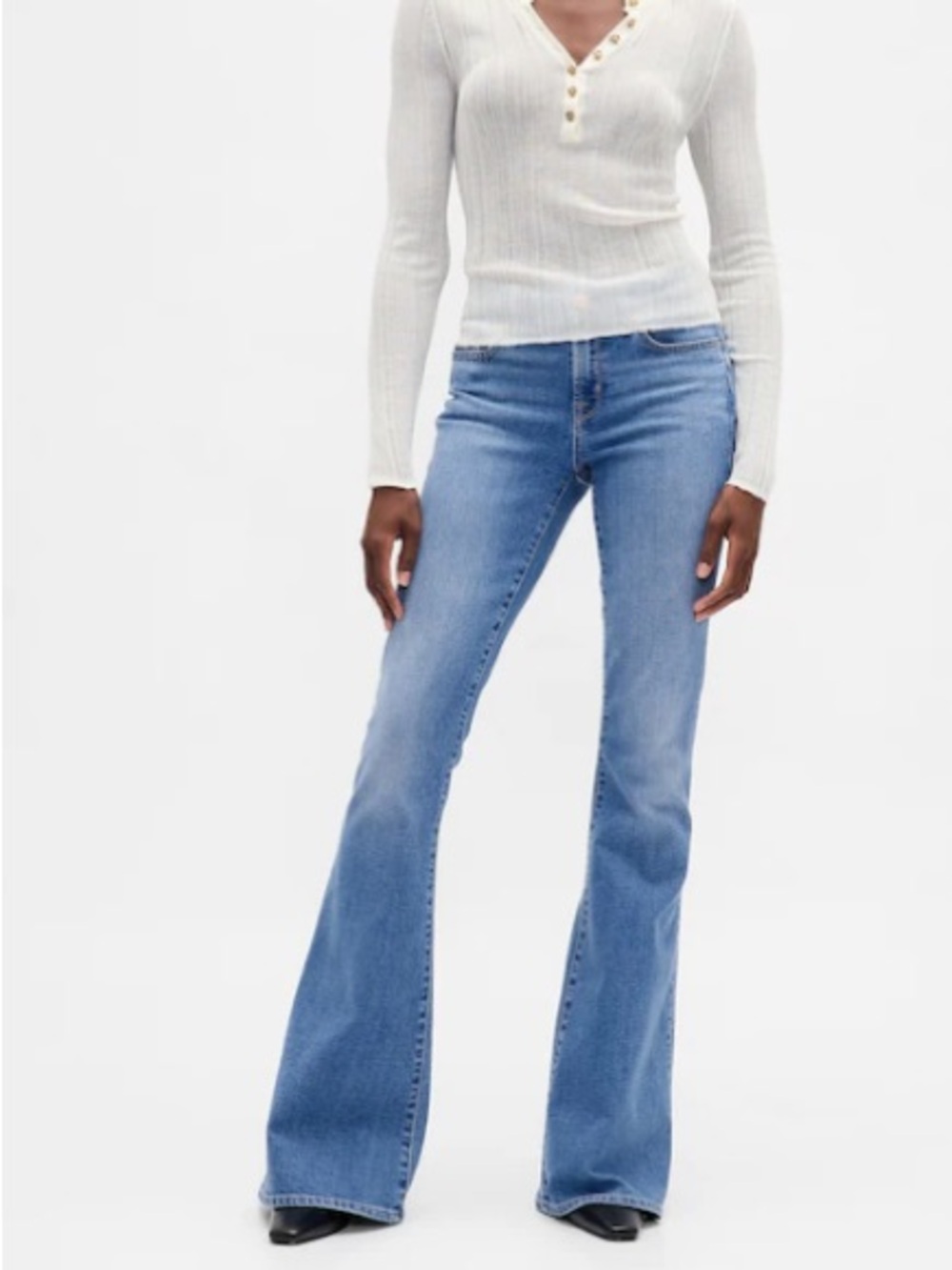 GAP Flare Jeans — Size 4/27 Tall
